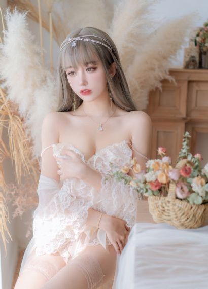 隔壁姐妹们
